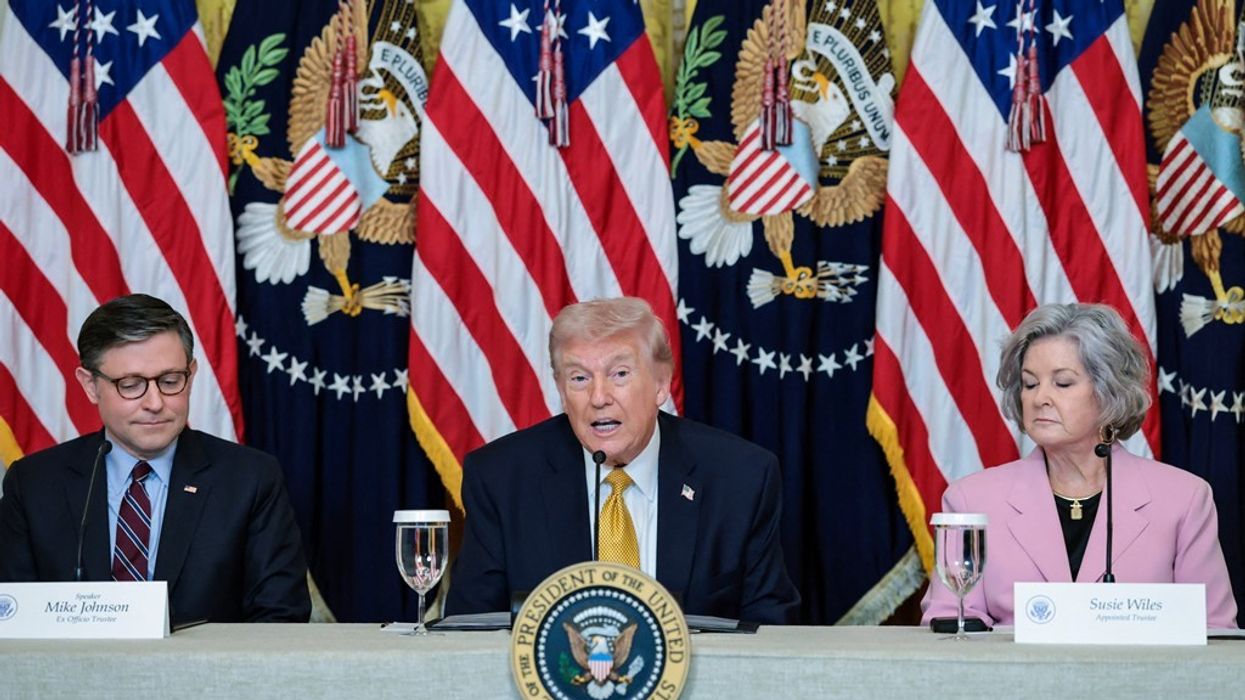 SHBA-të kanë goditur më shumë se 7,000 objektiva në të gjithë Iranin - dhe kanë shkatërruar 100 anije, thotë Trump SHBA-të kanë goditur më shumë se 7,000 objektiva në të gjithë Iranin - dhe kanë shkatërruar 100 anije, thotë Trump