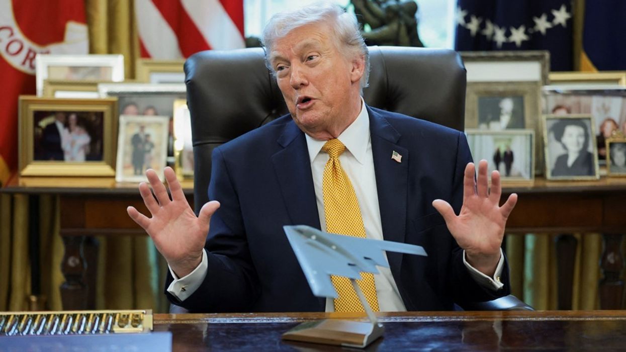 Trump përsërit pakënaqësinë me Mbretërinë e Bashkuar për mungesën e ndihmës në luftën me Iranin Trump përsërit pakënaqësinë me Mbretërinë e Bashkuar për mungesën e ndihmës në luftën me Iranin