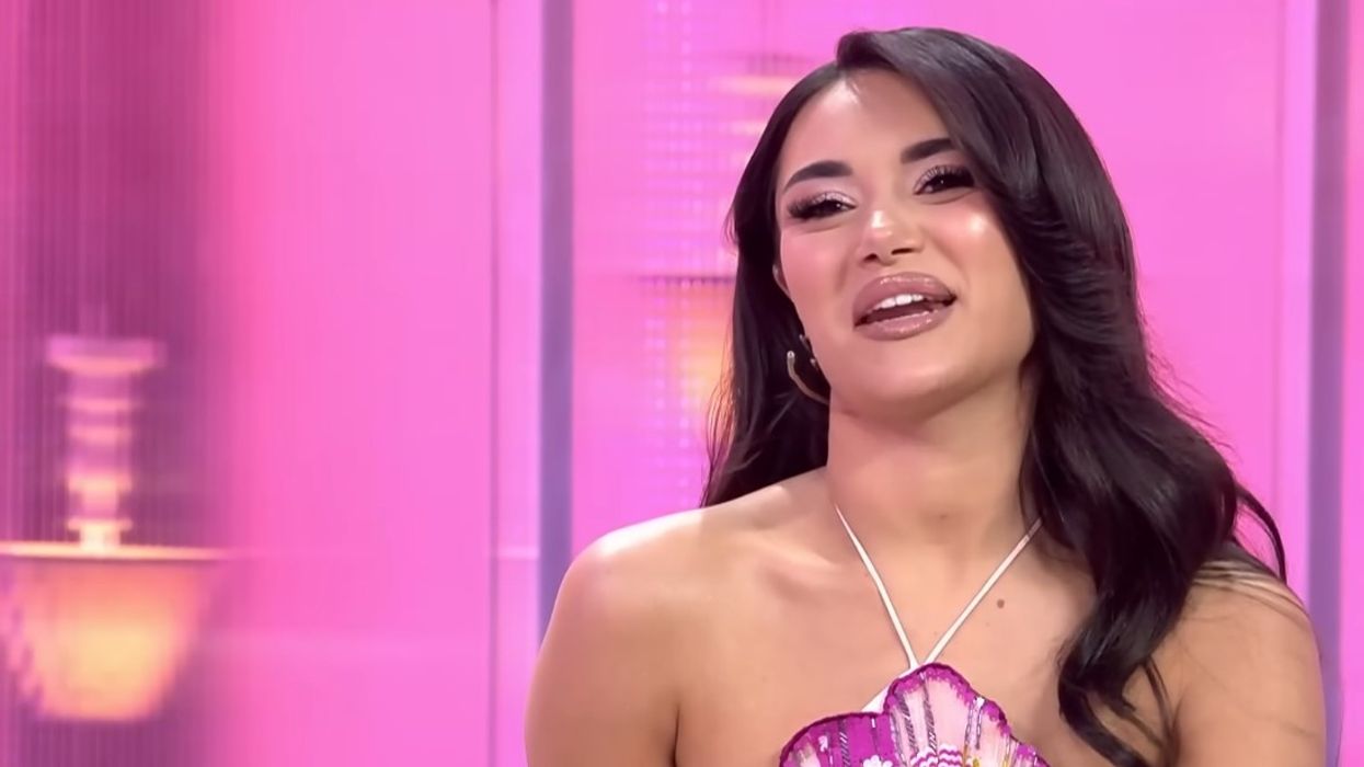 Greta befason me rrëfimin: Babai nuk donte që unë të isha në botën e medias, nuk më foli për muaj me radhë Greta befason me rrëfimin: Babai nuk donte që unë të isha në botën e medias, nuk më foli për muaj me radhë