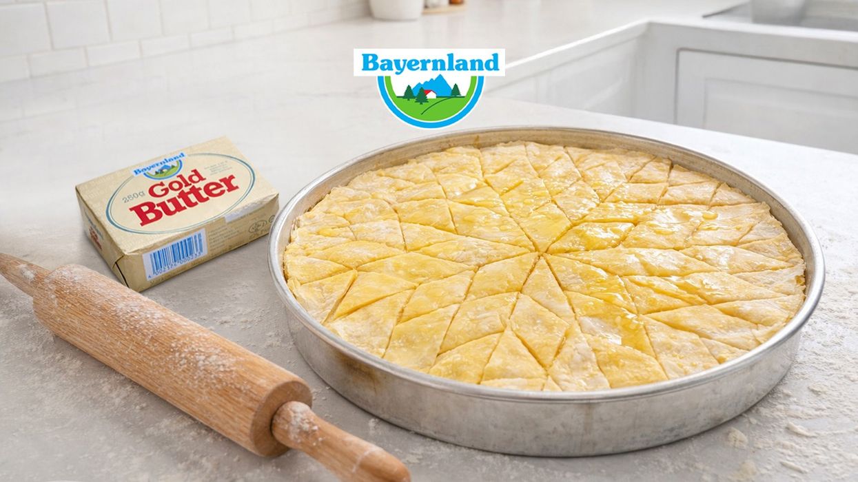 Një dhe i vemti Gold Butteri - përbërësi që i bën speciale ëmbëlsirat tuaja të Bajramit Një dhe i vemti Gold Butteri - përbërësi që i bën speciale ëmbëlsirat tuaja të Bajramit