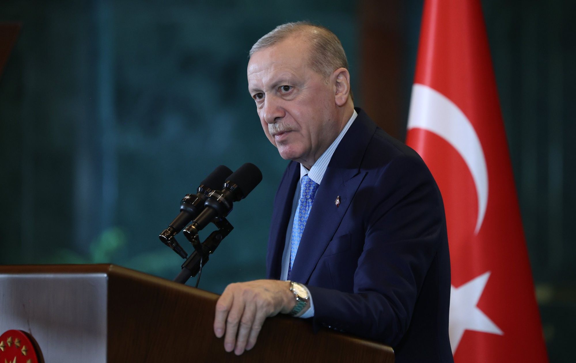 Erdogan thotë se Turqia po merr “masa të rrepta kundër shkeljeve të hapësirës ajrore” të saj Erdogan thotë se Turqia po merr “masa të rrepta kundër shkeljeve të hapësirës ajrore” të saj
