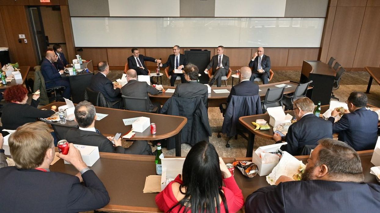 Deputeti i Shqipërisë gjatë vizitës në Uashington: Ulja e pranisë ushtarake amerikane në KFOR do të inkurajonte veprime kundër stabilitetit Deputeti i Shqipërisë gjatë vizitës në Uashington: Ulja e pranisë ushtarake amerikane në KFOR do të inkurajonte veprime kundër stabilitetit