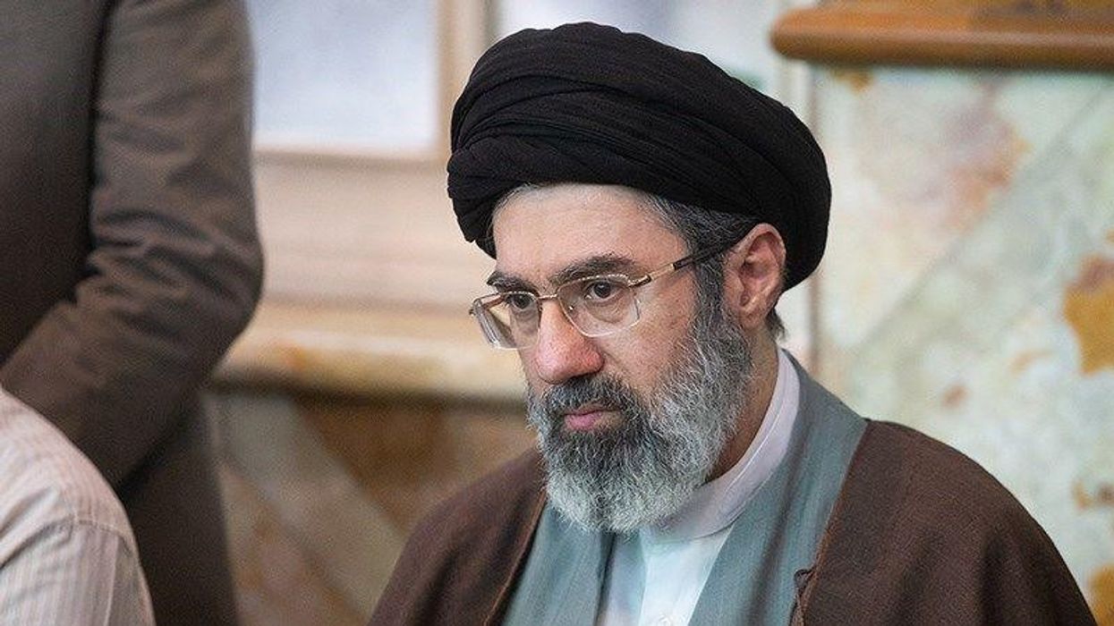 Lideri suprem iranian mohon sulmet ndaj Turqisë dhe Omanit Lideri suprem iranian mohon sulmet ndaj Turqisë dhe Omanit