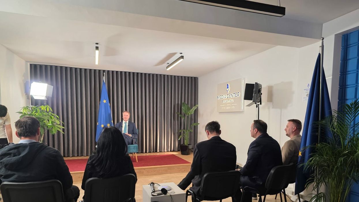Orav: Marrëveshja e 14 marsit e jashtëzakonshme, koha te ecet përpara edhe në dialog Orav: Marrëveshja e 14 marsit e jashtëzakonshme, koha te ecet përpara edhe në dialog
