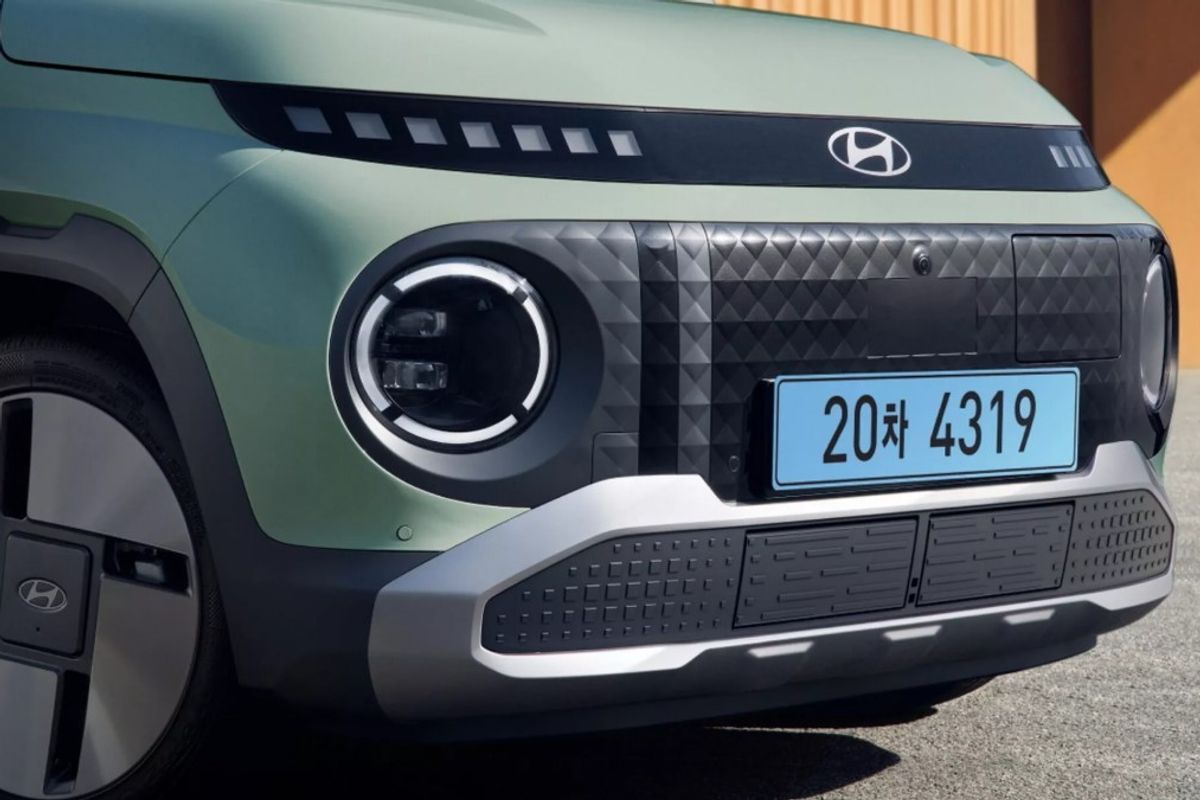 Hyundai zbulon versionin luksoz të automjetit të saj më të vogël elektrik Hyundai zbulon versionin luksoz të automjetit të saj më të vogël elektrik