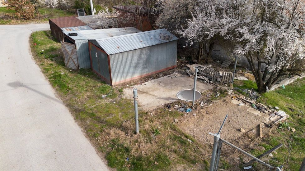 Vazhdon largimi i kiosqeve vullnetarisht nga qytetarët në Kamenicë