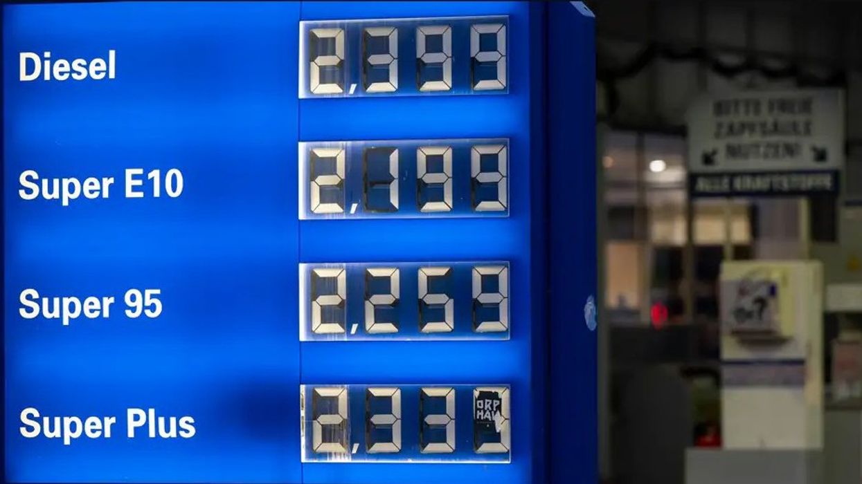 Sa ishte sot çmimi i naftës në Kosovë dhe vendet ku jetojnë bashkatdhetarët Sa ishte sot çmimi i naftës në Kosovë dhe vendet ku jetojnë bashkatdhetarët