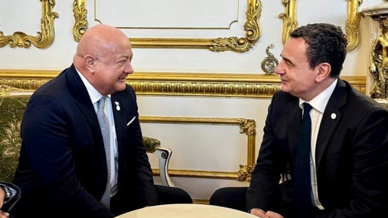 Kancelari austriak, Christian Stocker uron Kurtin për mandatin e ri qeverisës dhe për ditëlindje