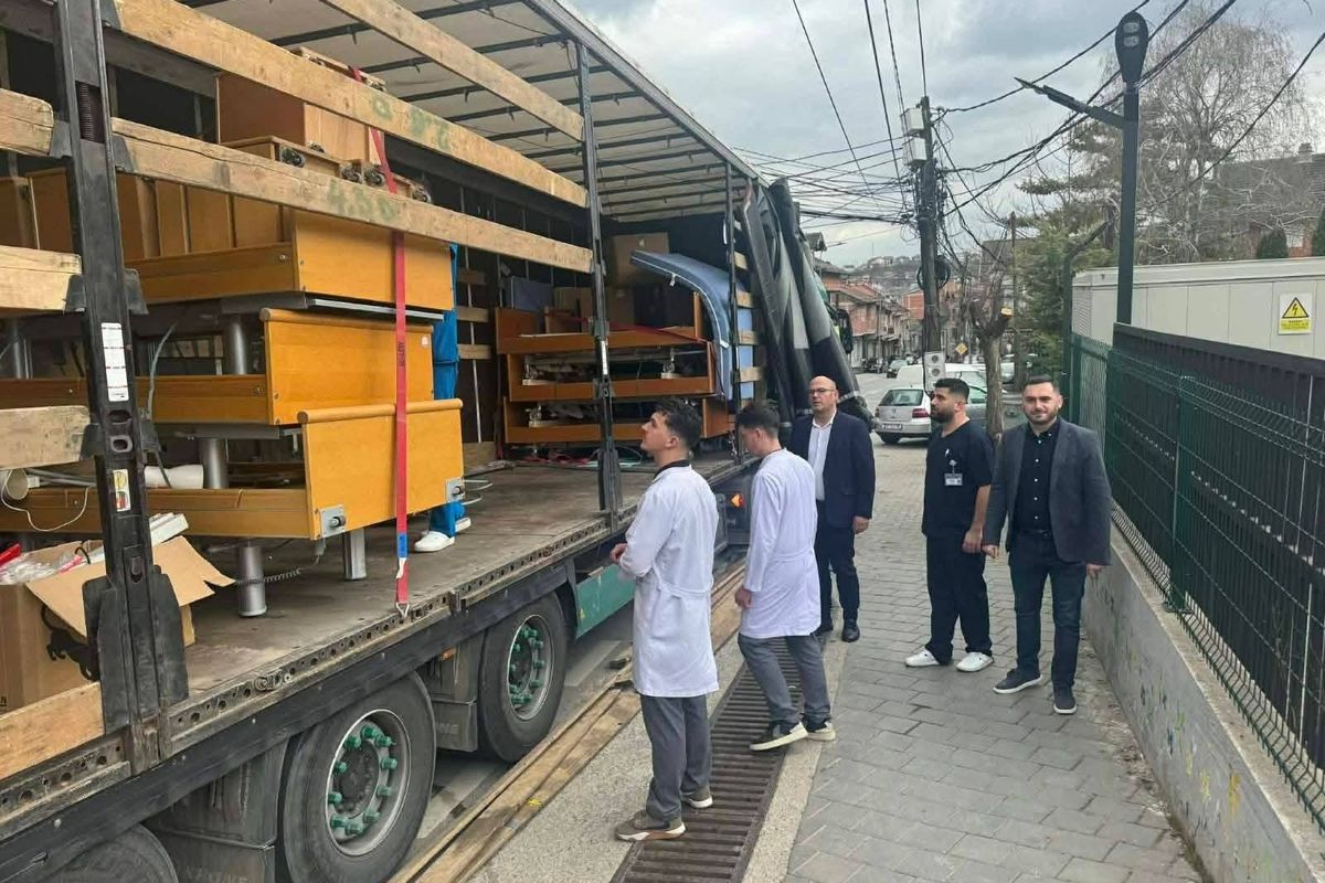 Komuna e Rahovecit përfiton donacion me pajisje mjekësore për përmirësimin e shërbimeve shëndetësore Komuna e Rahovecit përfiton donacion me pajisje mjekësore për përmirësimin e shërbimeve shëndetësore