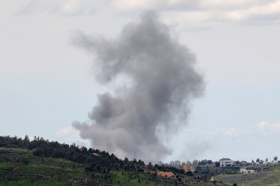 Ushtria izraelite: 700 anëtarë të Hezbollahut janë vrarë në Liban