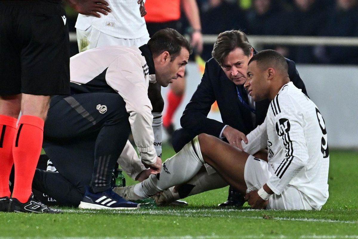 Kylian Mbappe shpërthen: Nuk është e vërtetë që kontrolluan gjurin e gabuar Kylian Mbappe shpërthen: Nuk është e vërtetë që kontrolluan gjurin e gabuar