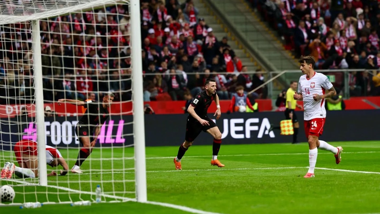 Notat e lojtarëve, Poloni 2-1 Shqipëri: Hoxha e Shehu më të mirët, nuk ishte nata për Strakoshën