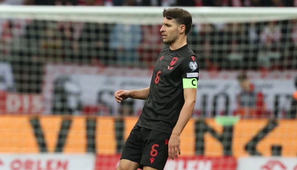 Berat Gjimshiti pas ndeshjes me Poloninë: Të paktën të na bëjë krenar Kosova