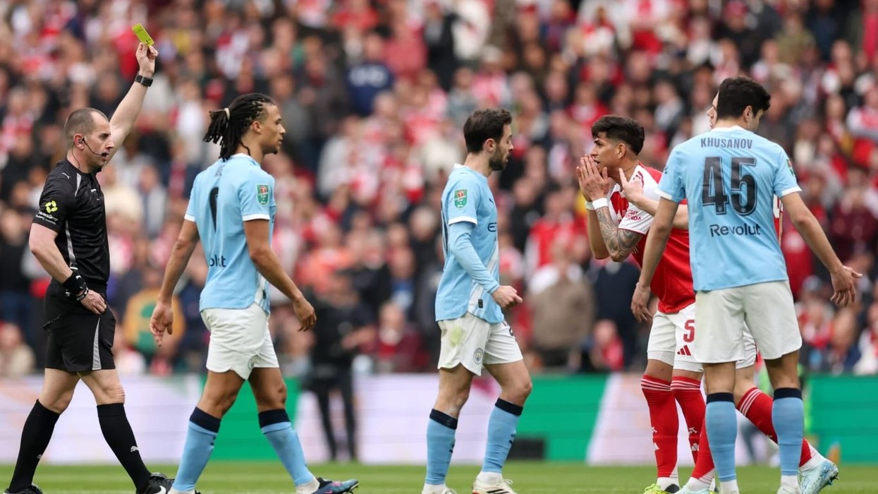 Agjenti në bisedime me Barcelonën për transferimin e yllit të Manchester Cityt