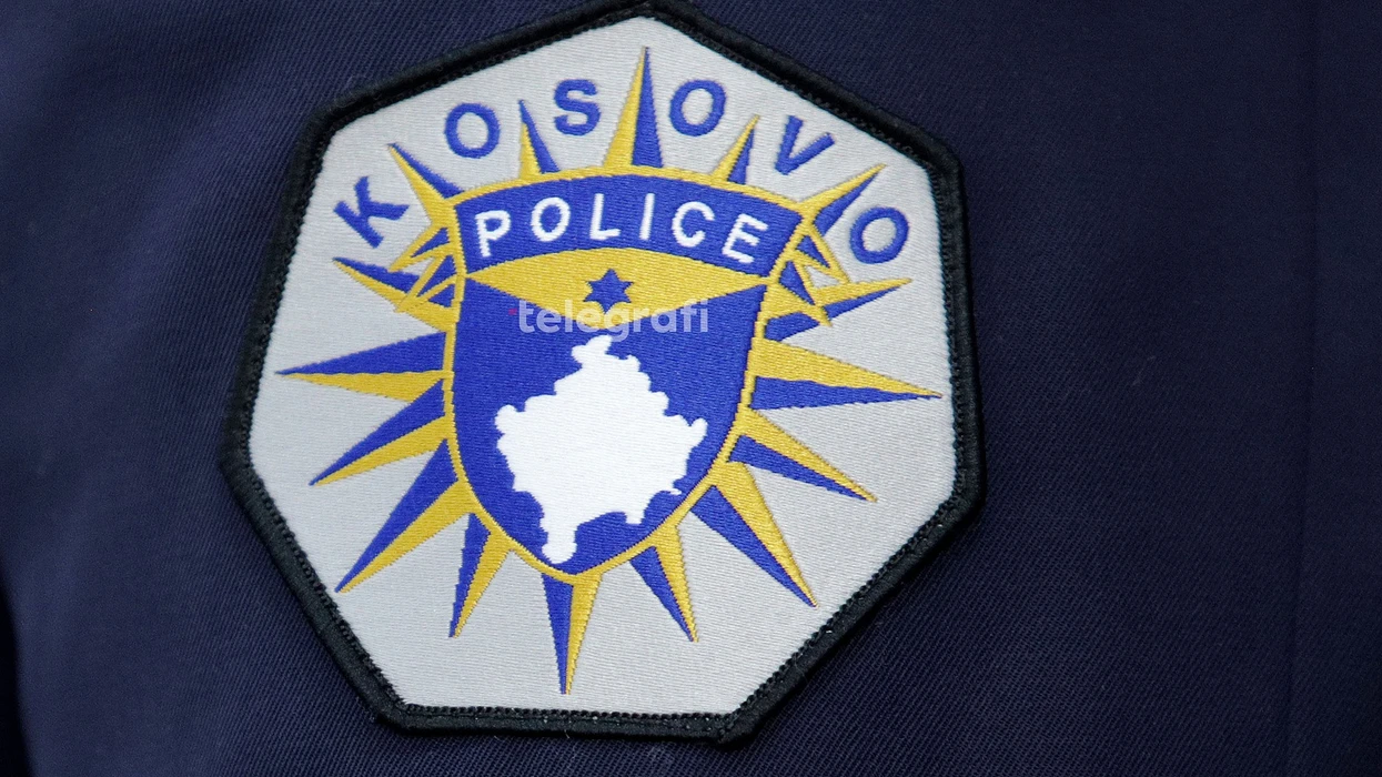 Rast i rëndë në Vushtrri, fëmija humb jetën pasi u godit me automjet aksidentalisht nga babai