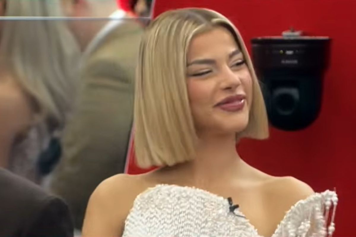Nikol largohet nga Big Brother VIP Albania, përfundon rrugëtimi i saj në garë Nikol largohet nga Big Brother VIP Albania, përfundon rrugëtimi i saj në garë