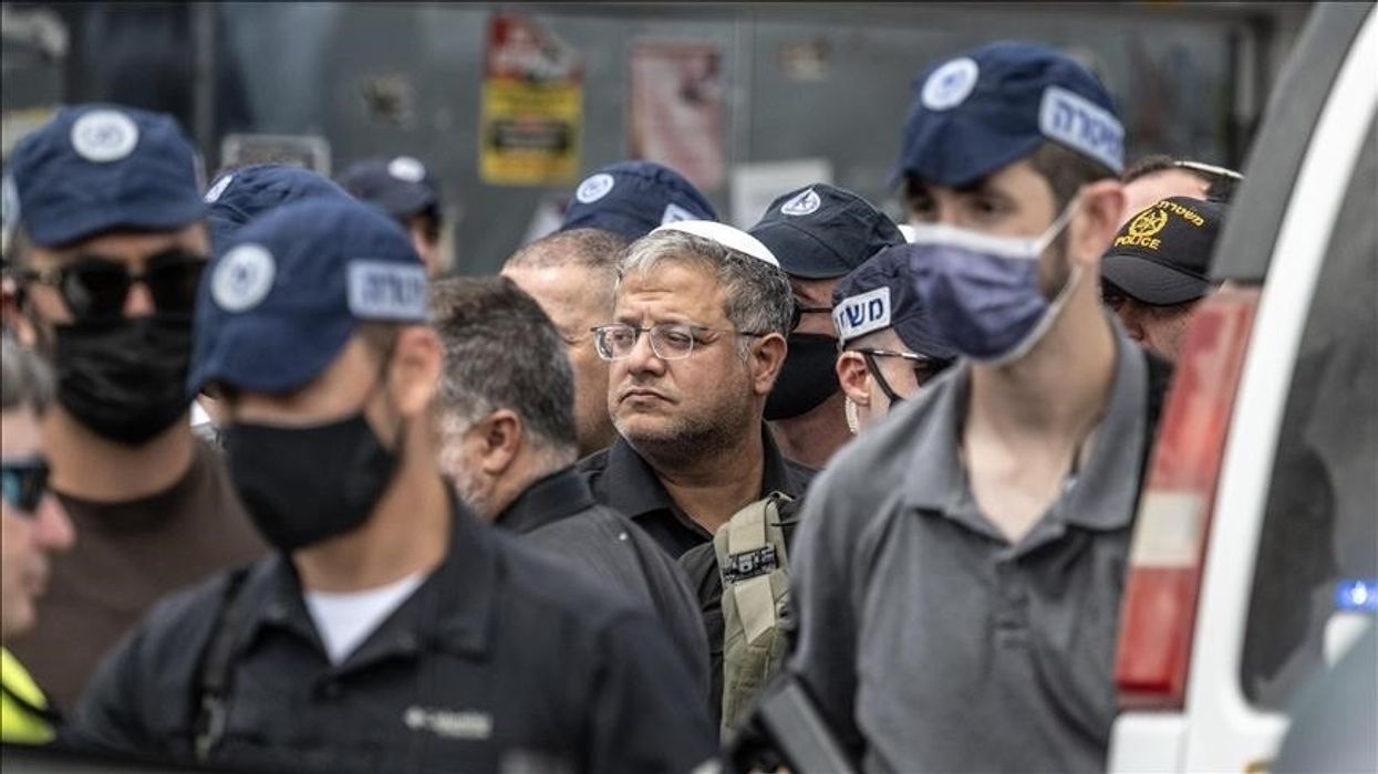 Oficeri i policisë izraelite e quajti ministrin Ben-Gvir me 13 vepra penale, kriminel të dënuar - ballafaqohet me masa disiplinore Oficeri i policisë izraelite e quajti ministrin Ben-Gvir me 13 vepra penale, kriminel të dënuar - ballafaqohet me masa disiplinore
