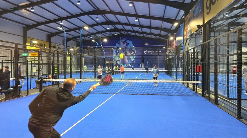 Sot po zhvillohet turneu i padelit dhe mund ta ndiqni LIVE: EA7 Spring Padel Tournament