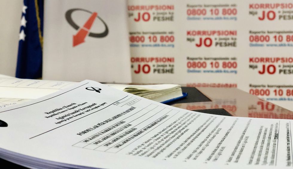 Ditët e fundit të afatit - mbi 1400 zyrtarë ende nuk kanë filluar procesin e deklarimit të pasurisë