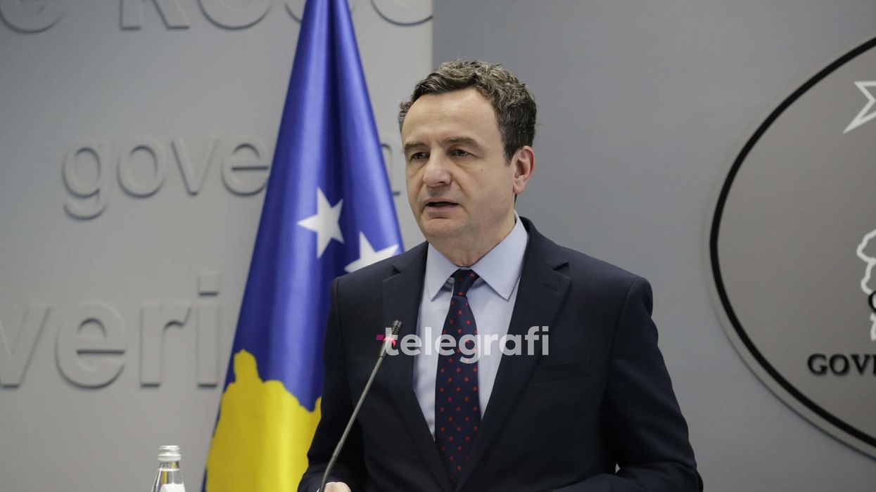 Kurti paralajmëron ftesa për liderët e partive opozitare për zgjedhjen e presidentit Kurti paralajmëron ftesa për liderët e partive opozitare për zgjedhjen e presidentit