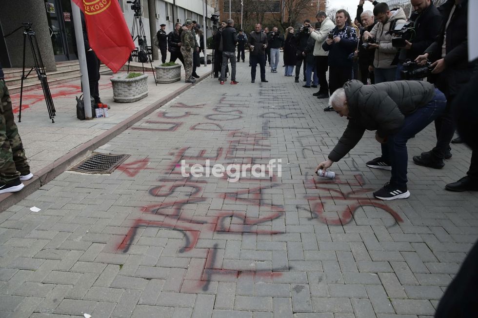 Protesta e OVL e UÇK-së përmes fotografive
