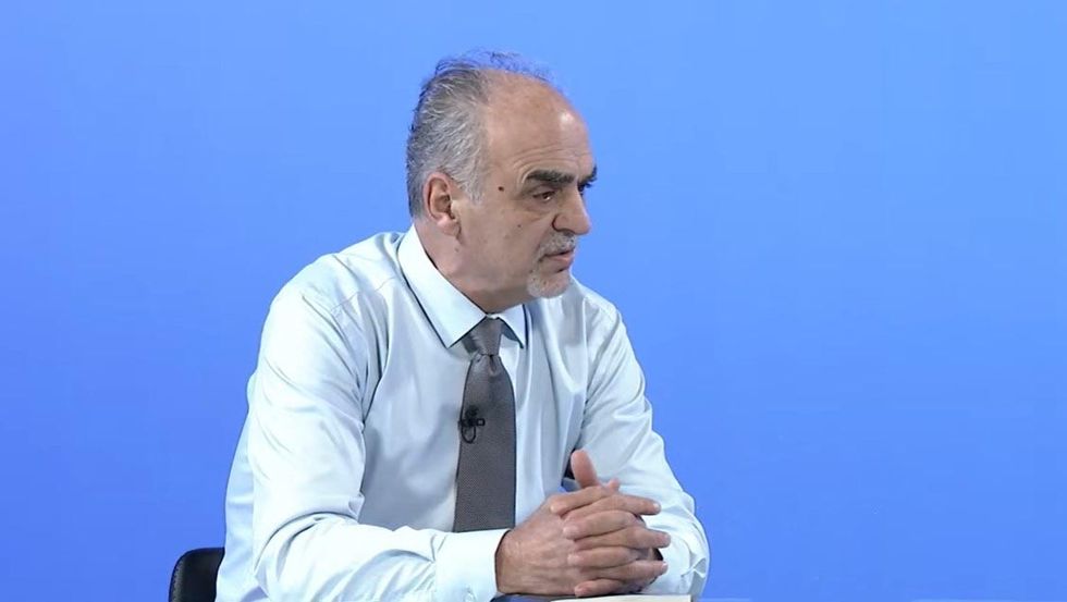 ”Kurti kalon nga emocioni në racionalitet” – Maloku: Sinjal për kompromis me opozitën