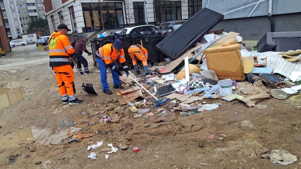 Prishtina e mbushur me mbeturina, Rama: Të mos bllokohen kontejnerët