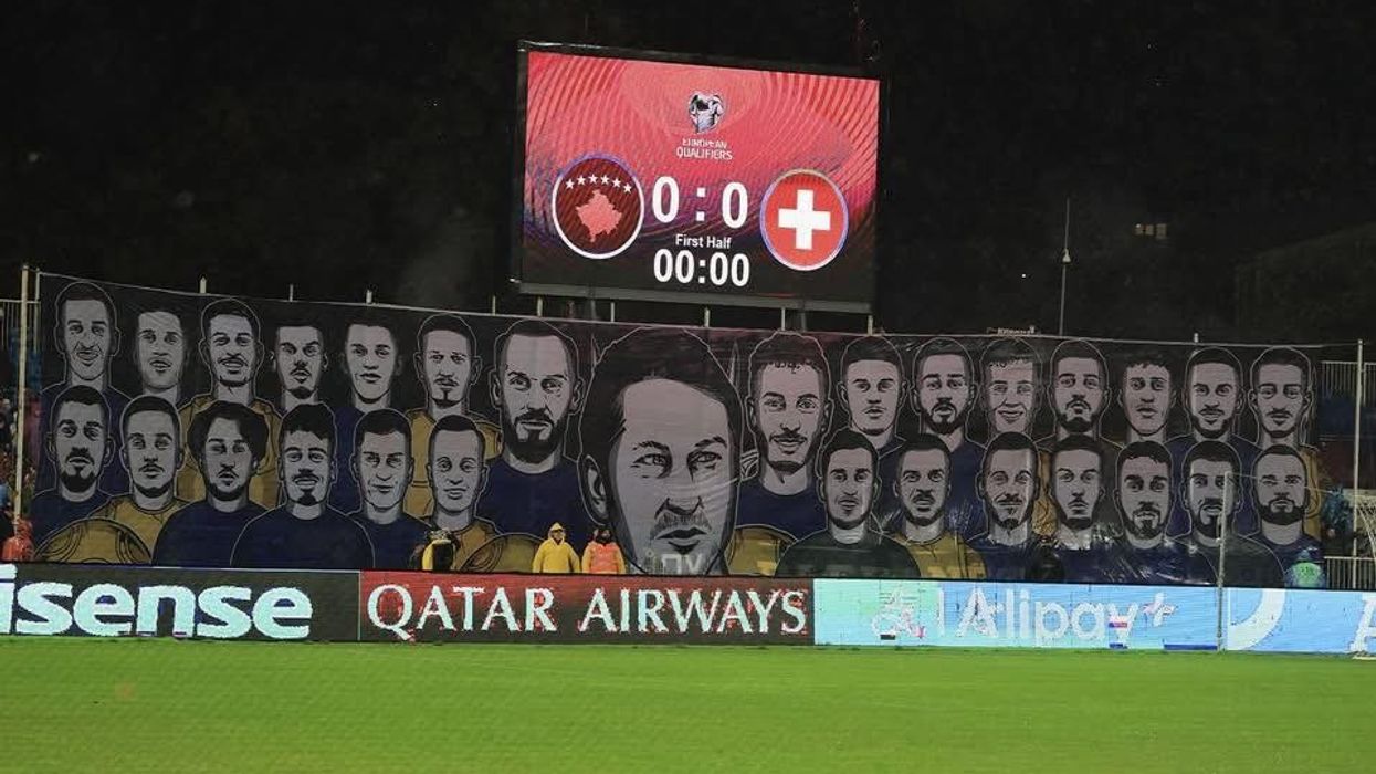 Dardanët kërkojnë falje: Nuk mundëm t'i përmbushim gjitha kërkesat, të gjithë në stadium me ngjyrat e Kosovës Dardanët kërkojnë falje: Nuk mundëm t'i përmbushim gjitha kërkesat, të gjithë në stadium me ngjyrat e Kosovës