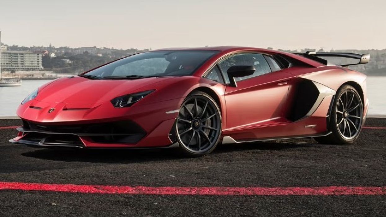 Kërkesa e shtrenjtë e Lamborghinit u zgjidh me një pjesë të lirë nga Ford Focus Kërkesa e shtrenjtë e Lamborghinit u zgjidh me një pjesë të lirë nga Ford Focus