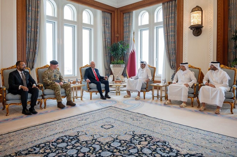 Britania dërgoi edhe më shumë trupa drejt Lindjes së Mesme