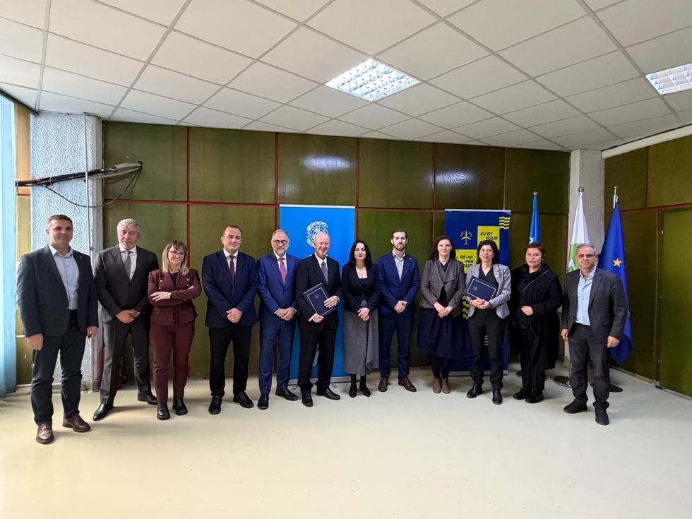 KEK nënshkruan kontratë 12 milionëshe për trajtimin e ujërave në “Kosova B”