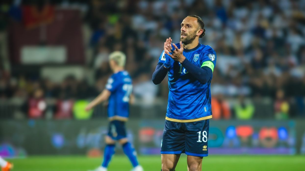 “Kapiteni ynë është simbol i Kombëtares dhe i Kosovës” - FFK reagon për sulmin ndaj Vedat Muriqit “Kapiteni ynë është simbol i Kombëtares dhe i Kosovës” - FFK reagon për sulmin ndaj Vedat Muriqit