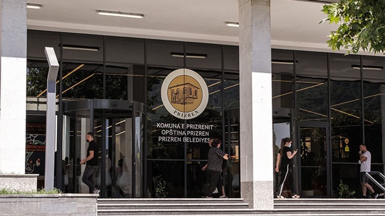 Komuna e Prizrenit shpall thirrje për mbështetje financiare për OJQ-të dhe individët në kulturë, rini dhe sport Komuna e Prizrenit shpall thirrje për mbështetje financiare për OJQ-të dhe individët në kulturë, rini dhe sport