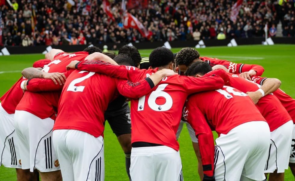 Man Utd planifikon ulje të mëdha pagash në prag të afatit kalimtar