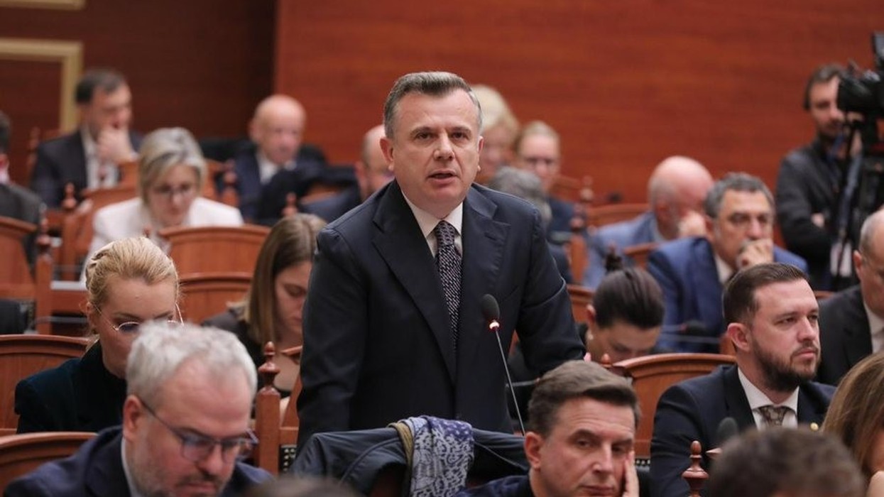 “Deputetët po kërcënohen me jetë” Balla kërkoi mbylljen e diskutimeve