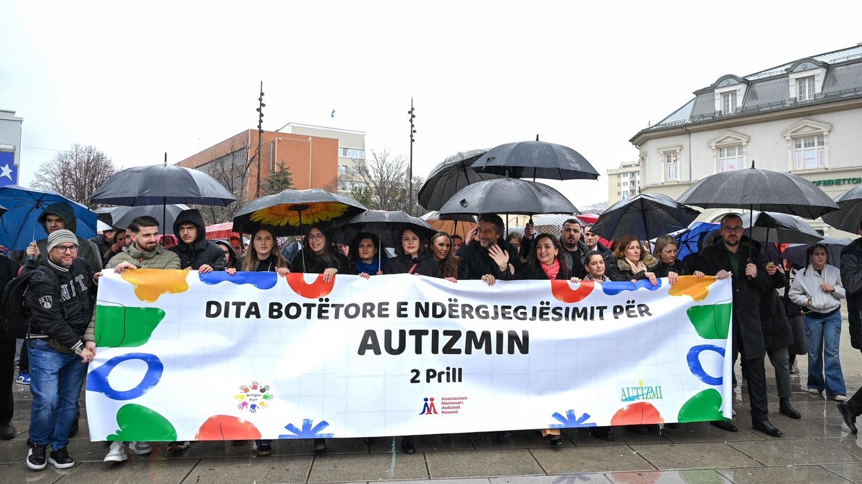 Osmani: Çdo fëmijë me autizëm meriton mbështetje dhe dashuri