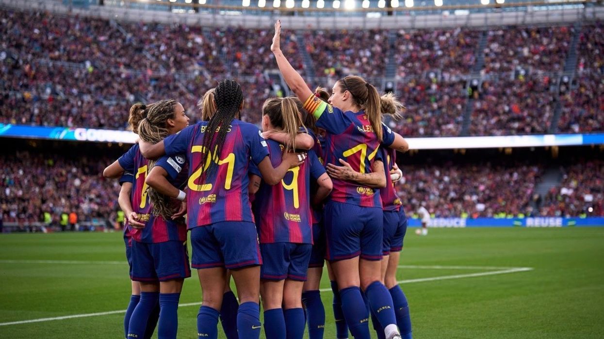 Barcelona shkatërron Real Madridin me gjashtë gola dhe siguron gjysmëfinalen e Ligës së Kampionëve Barcelona shkatërron Real Madridin me gjashtë gola dhe siguron gjysmëfinalen e Ligës së Kampionëve