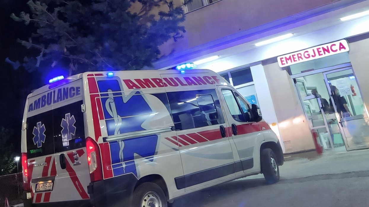 Vdes 44-vjeçari në Ferizaj, ra nga ndërtesa ku ishte duke punuar