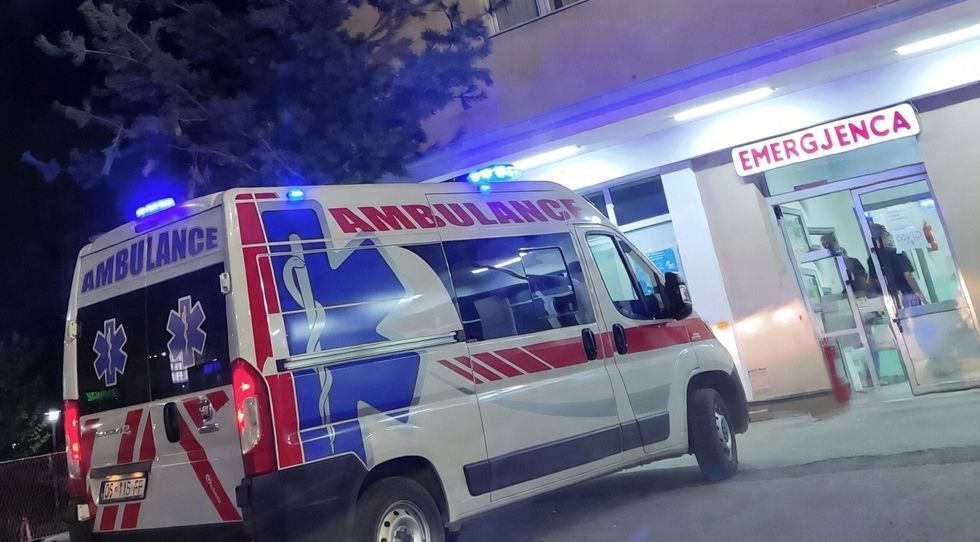 Vdes 44-vjeçari në Ferizaj, ra nga ndërtesa ku ishte duke punuar