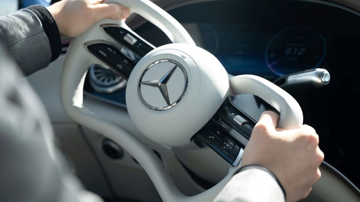 Ky është timoni i ri i Mercedesit Ky është timoni i ri i Mercedesit