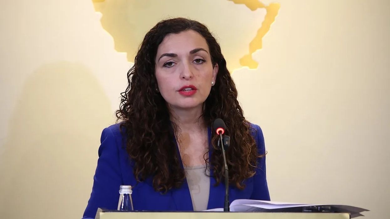 Osmani në adresimin e fundit si presidente: Kosova është e pathyeshme, nuk dorëzohet kurrë Osmani në adresimin e fundit si presidente: Kosova është e pathyeshme, nuk dorëzohet kurrë