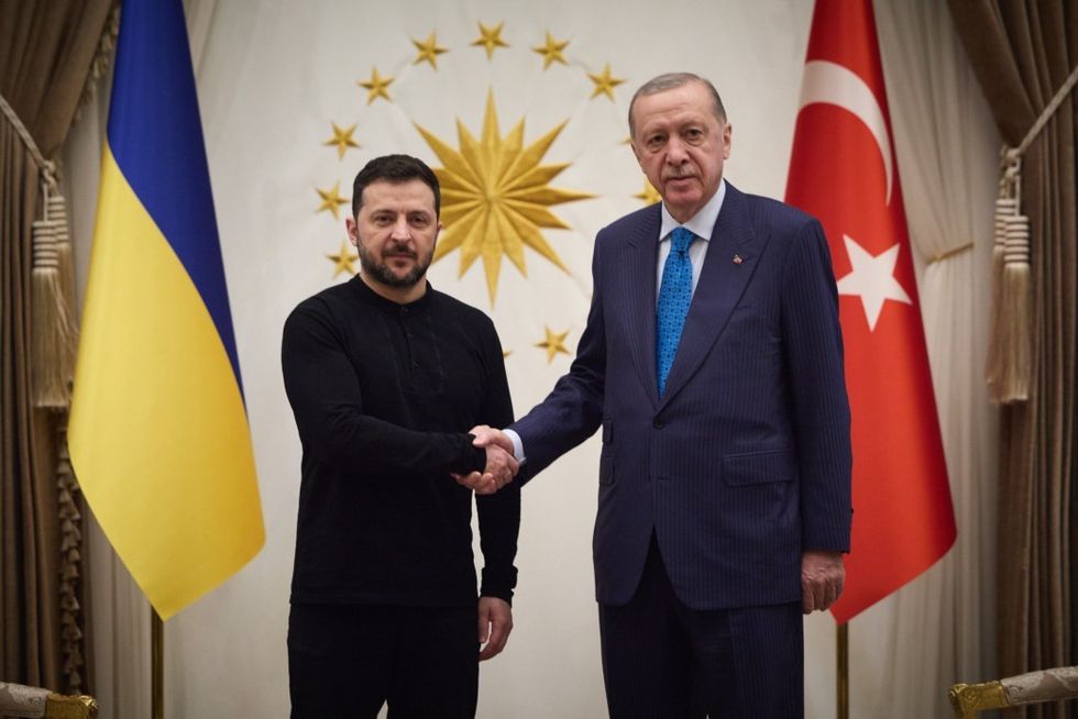 Erdogan pret Zelenskyn në Stamboll, diskutohet paqja në Ukrainë