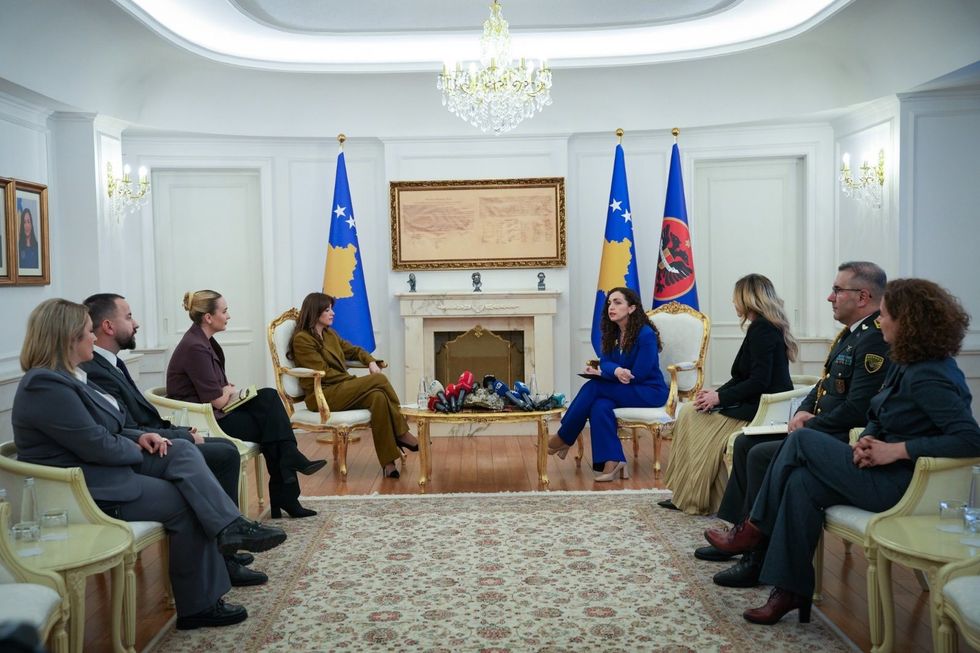 Vjen reagimi i parë i u.d presidentes, Albulena Haxhiu: Do të garantoj funksionim të pandërprerë të institucioneve