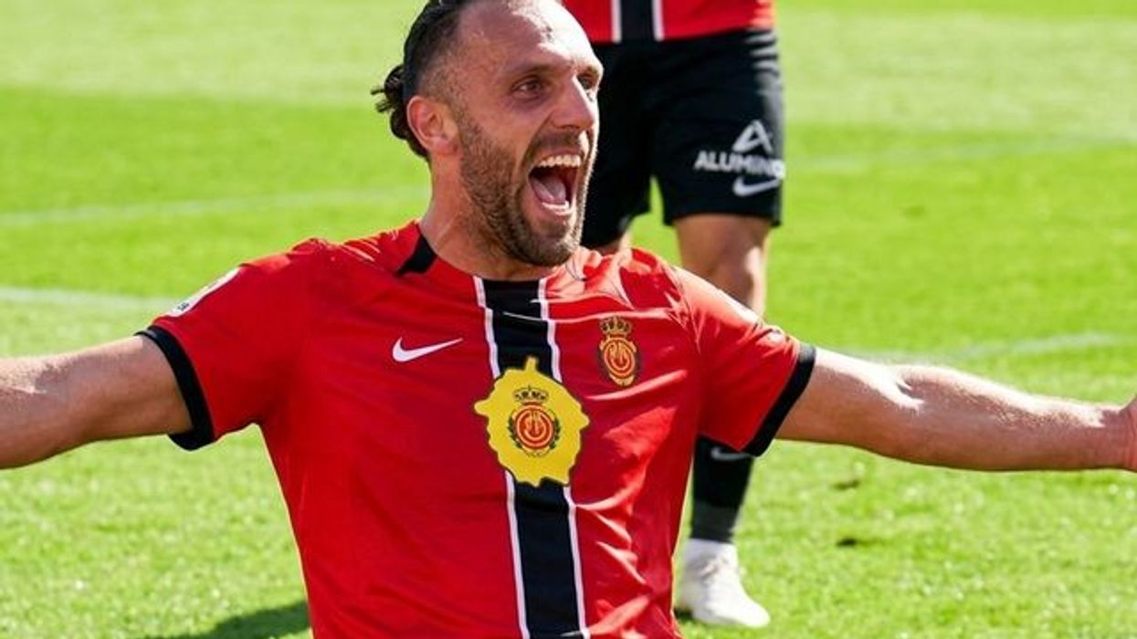 “Golin ia dedikoj Kosovës dhe Shqipërisë”, Vedat Muriqi sërish kërkon falje për shqiptarët pas eliminimit të dhimbshëm nga Turqia “Golin ia dedikoj Kosovës dhe Shqipërisë”, Vedat Muriqi sërish kërkon falje për shqiptarët pas eliminimit të dhimbshëm nga Turqia