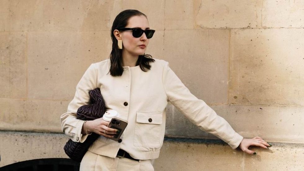 Rregulli 60/40: Ndryshimi i vogël që e bën trupin të duket më i gjatë