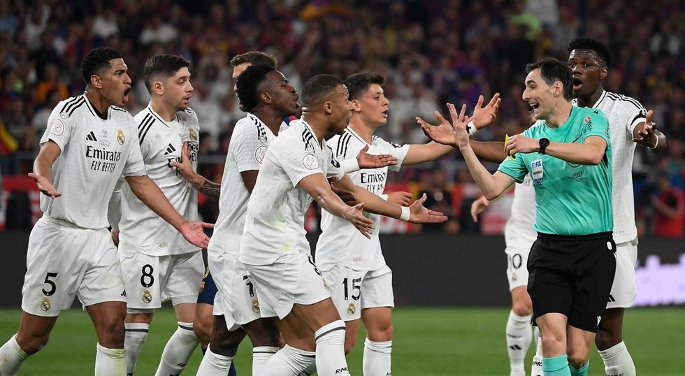 Real Madridi i ofron kontratë të re yllit të ekipit