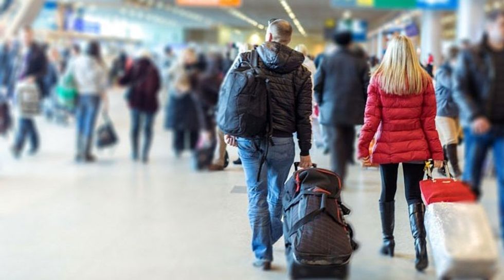 Emigrantët sollën mbi 1.1 miliardë euro në Shqipëri