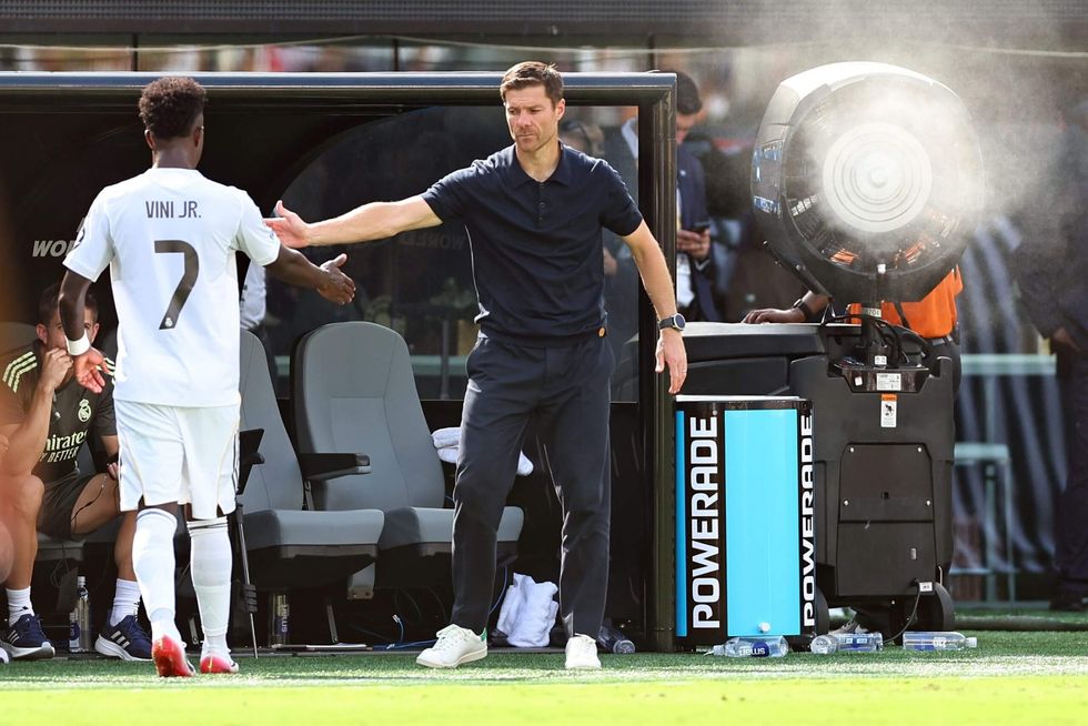 As nuk e falënderoi kur u shkarkua, Vinicius Jr komenton raportin me Xabi Alonson