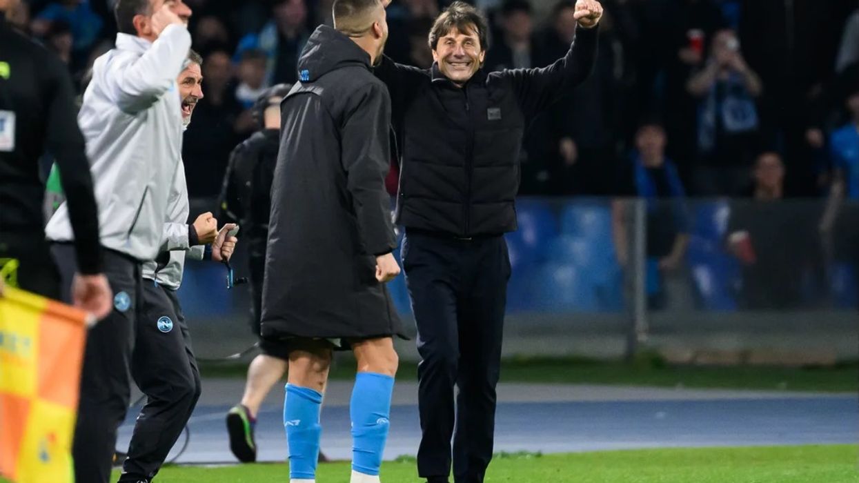Conte pas fitores ndaj Milanit: Napoli i jashtëzakonshëm, do të përpiqemi ta mbrojmë Scudetton Conte pas fitores ndaj Milanit: Napoli i jashtëzakonshëm, do të përpiqemi ta mbrojmë Scudetton