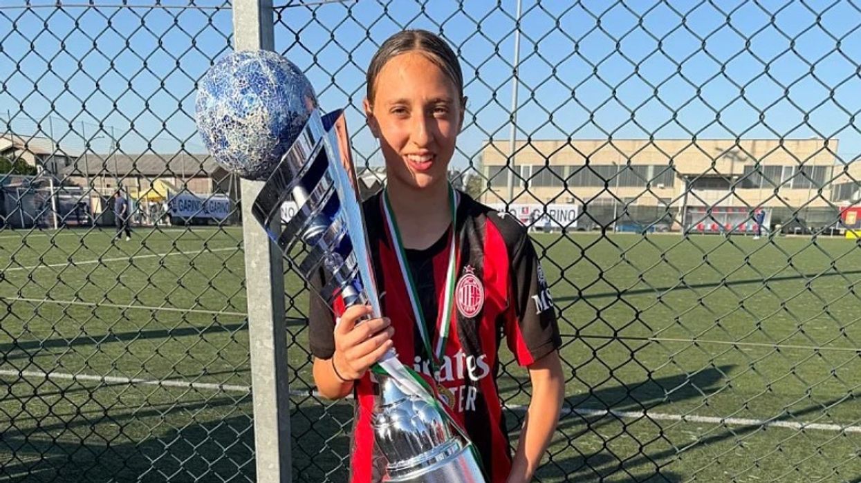 Tradita familjare vazhdon, vajza e Luka Modric fitoi trofeun e saj të parë me Milanin Tradita familjare vazhdon, vajza e Luka Modric fitoi trofeun e saj të parë me Milanin